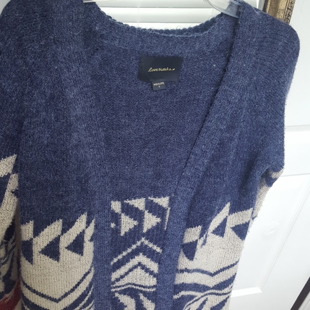 Sweater - Picture 3 of 5